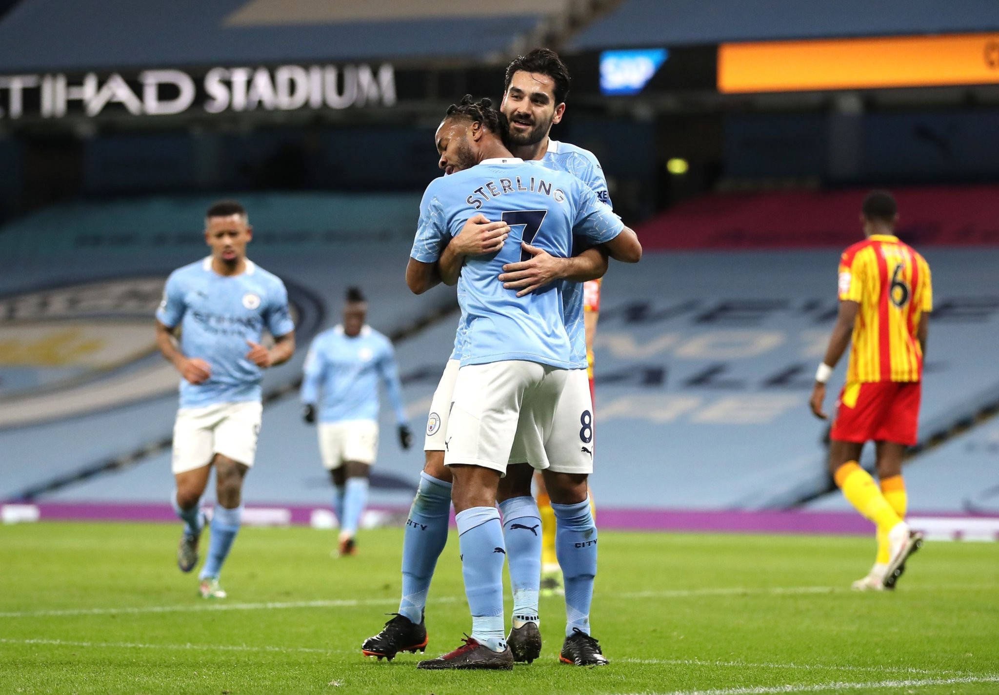 撕开了对方 撕开了对方