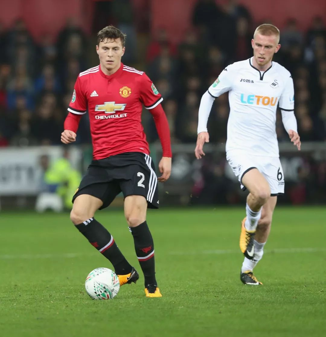 自担任巴萨 自担任巴萨